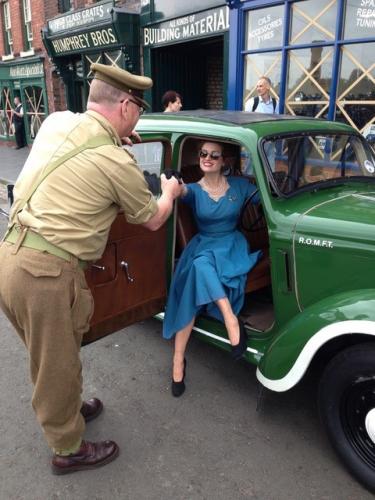 Dodging The Doodlebugs, The Fabulous 40s Show