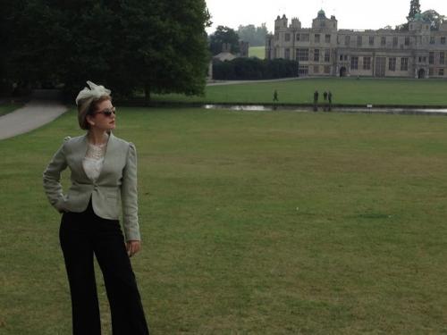 Dodging The Doodlebugs, The Fabulous 40s Show